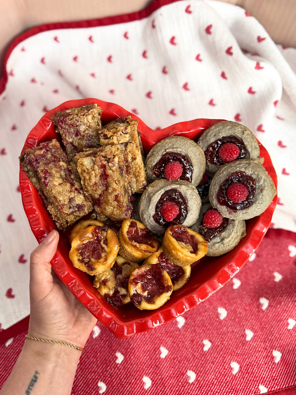 Valentine's 30 Piece Cookie Trio